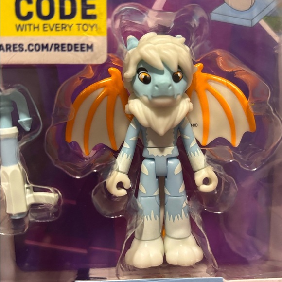 Tower of Hell Blue and Orange Action Figure - Picture 2 of 3